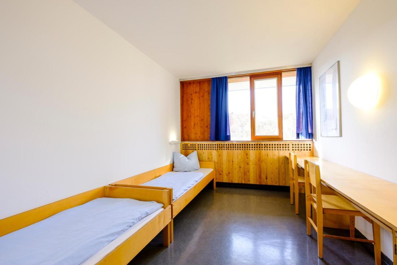 Internationales Jugendgaestehaus Dachau Buitenkant foto