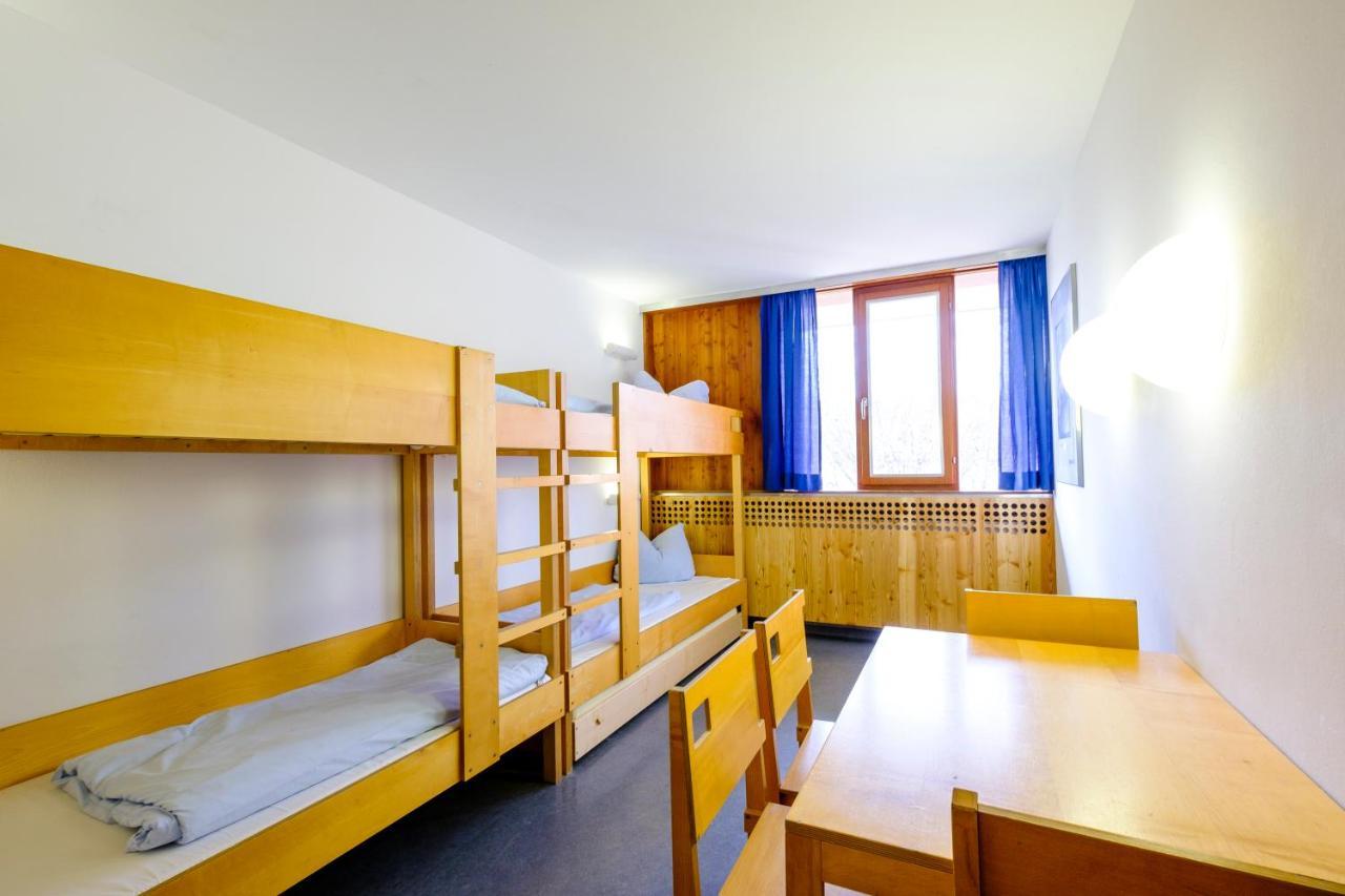 Internationales Jugendgaestehaus Dachau Buitenkant foto