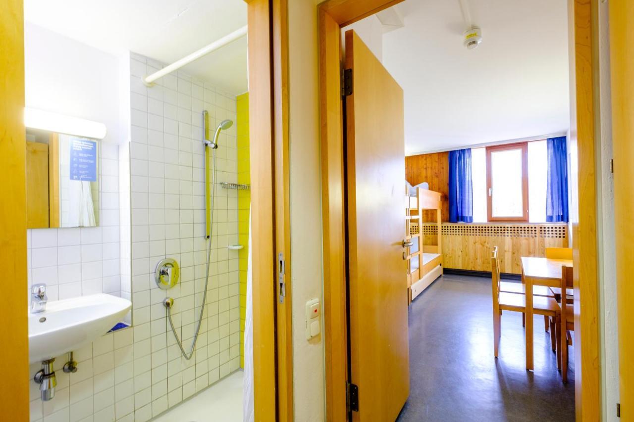 Internationales Jugendgaestehaus Dachau Buitenkant foto