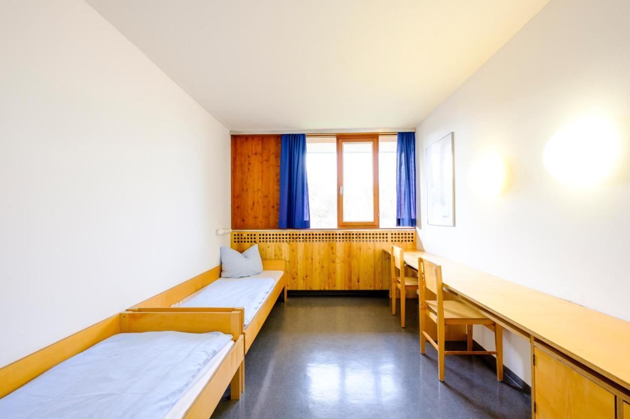 Internationales Jugendgaestehaus Dachau Buitenkant foto